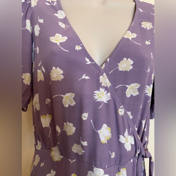 Sanctuary Lavender Floral "Wrap Illusion" Maxi Dress - Picture 3 of 13